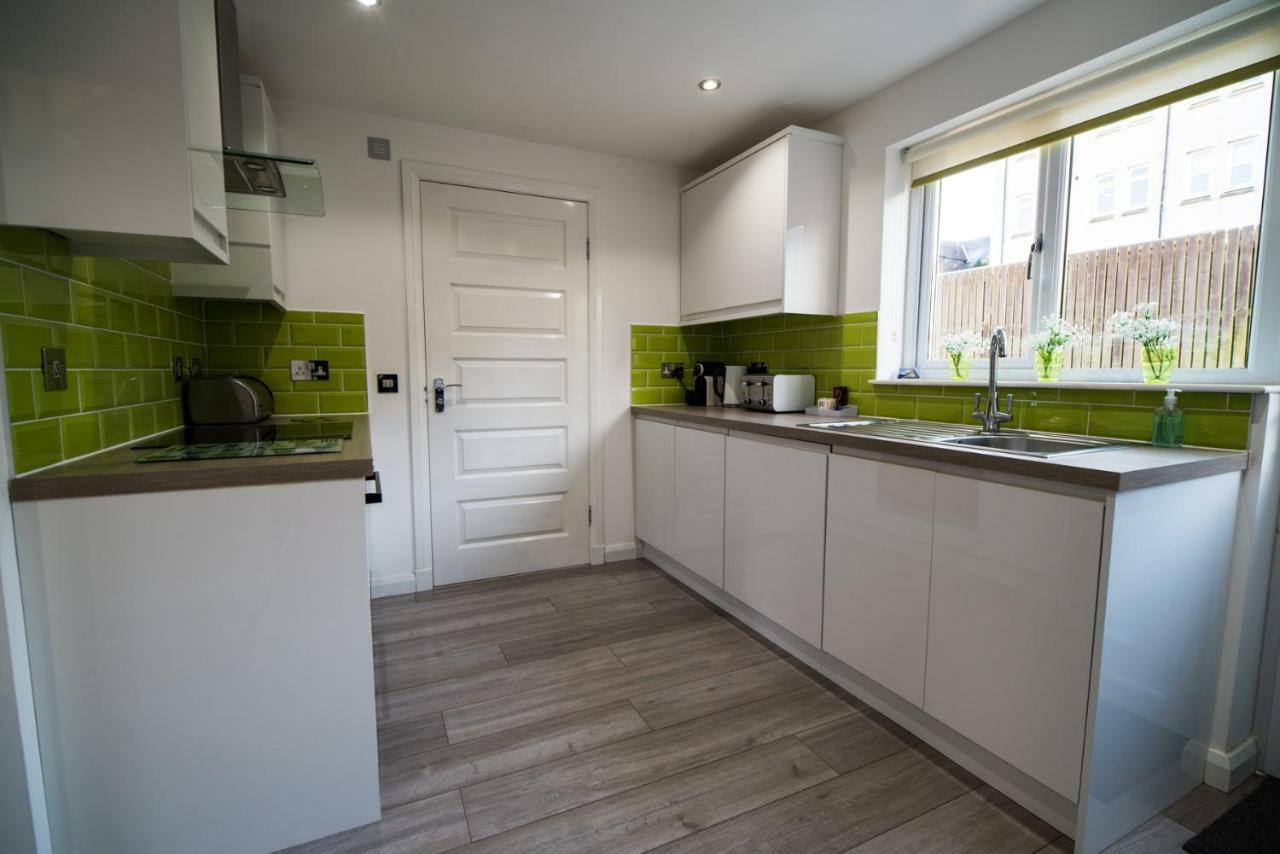 Alma Villa Falkirk Extérieur photo